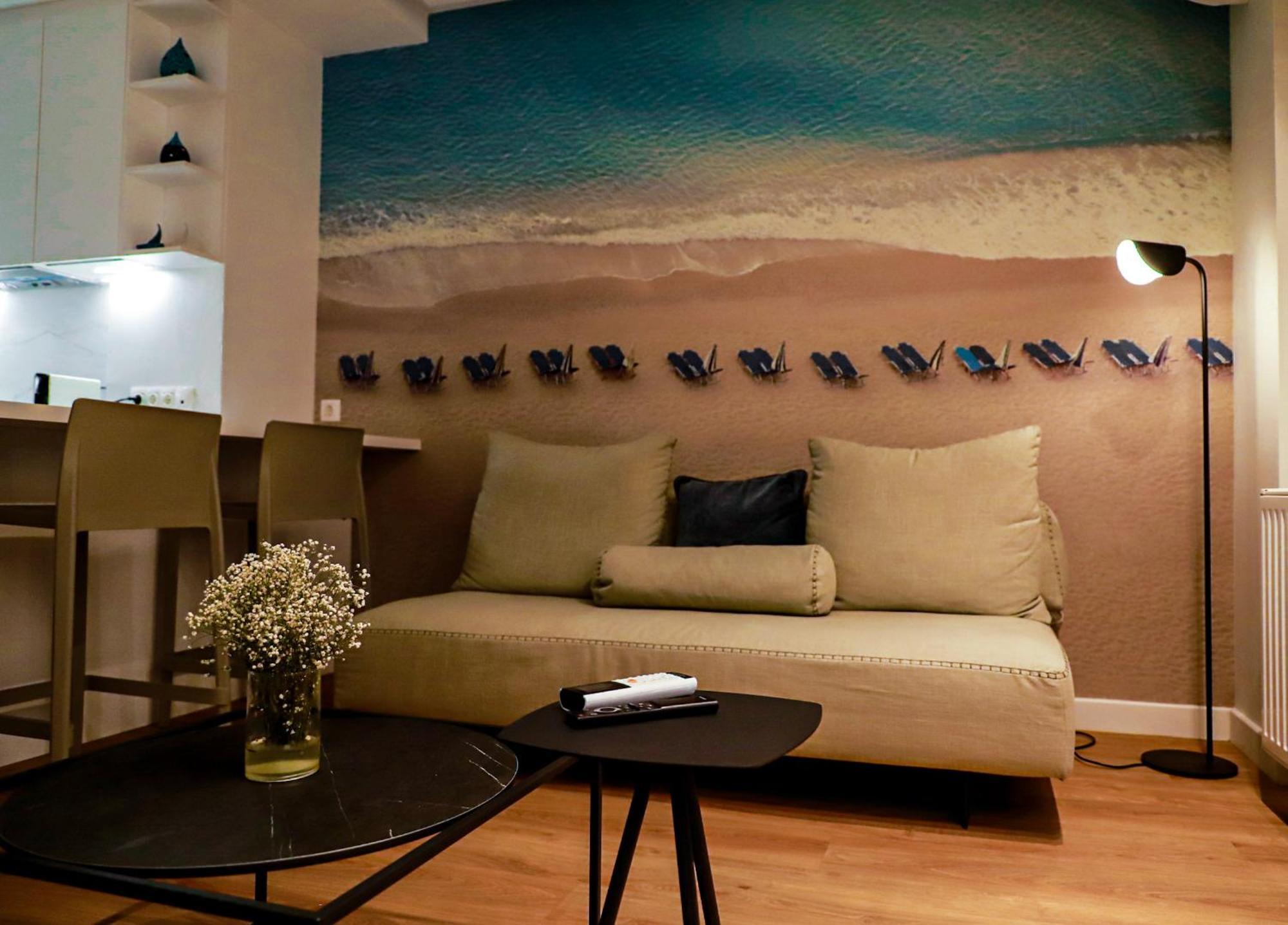 Renovated Apartment With Roof Garden Access, 15 M Walk To Acropolis Athén Kültér fotó