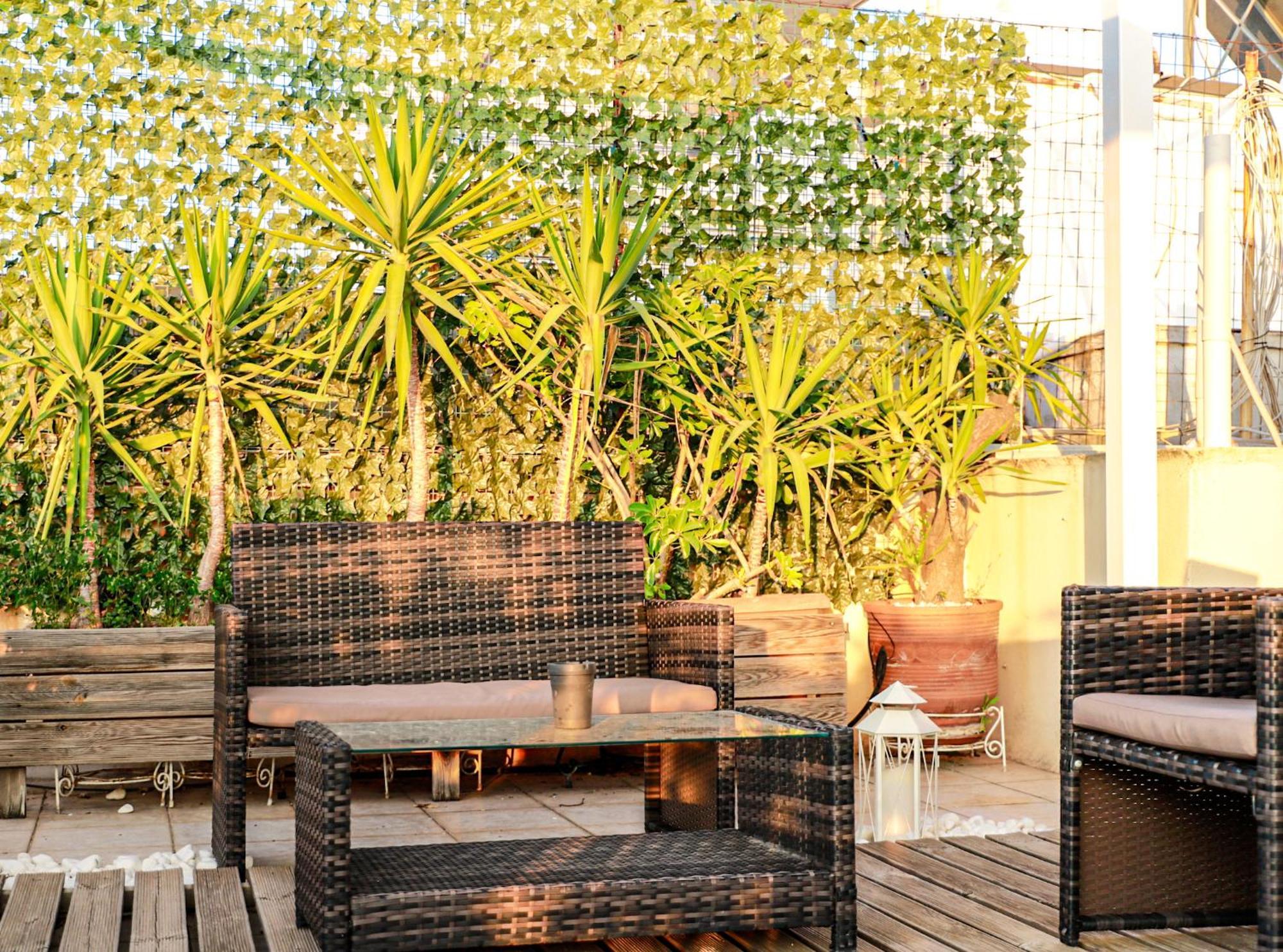 Renovated Apartment With Roof Garden Access, 15 M Walk To Acropolis Athén Kültér fotó